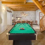 Boduleri Cr Casa de Férias Divšići