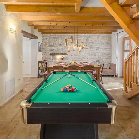 Boduleri Cr Σπίτι διακοπών Divšići