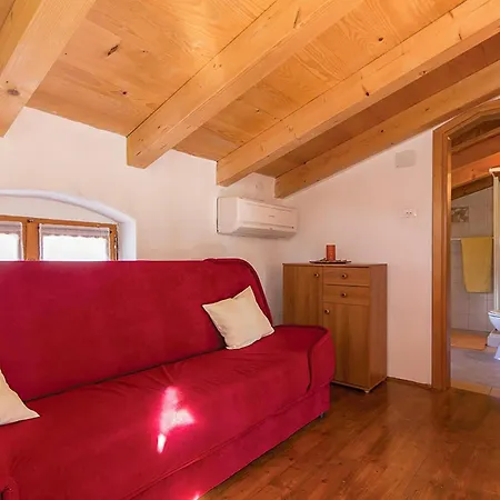 Holiday home Boduleri Cr Divsici